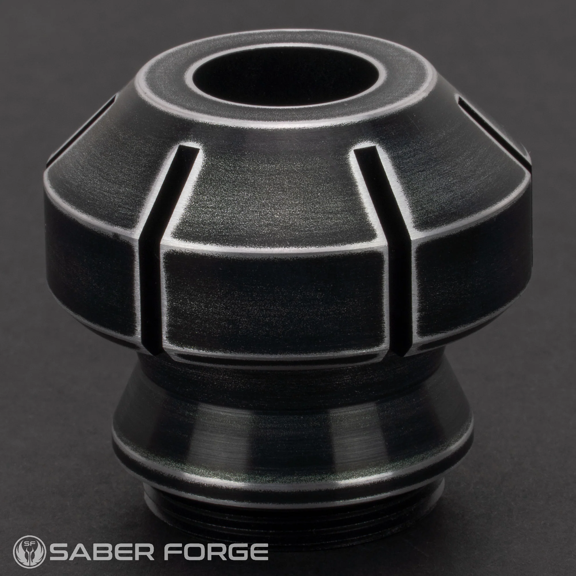 01 Pommel - Image 3