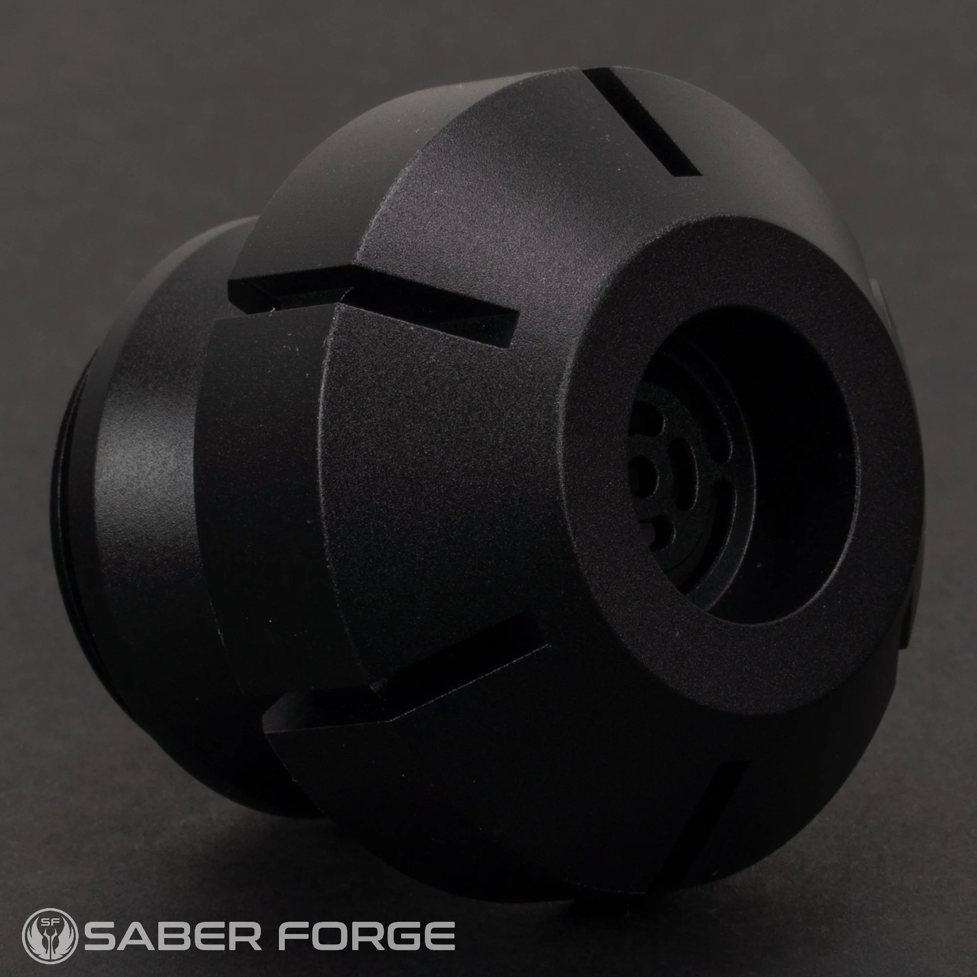 01 Pommel - Image 6