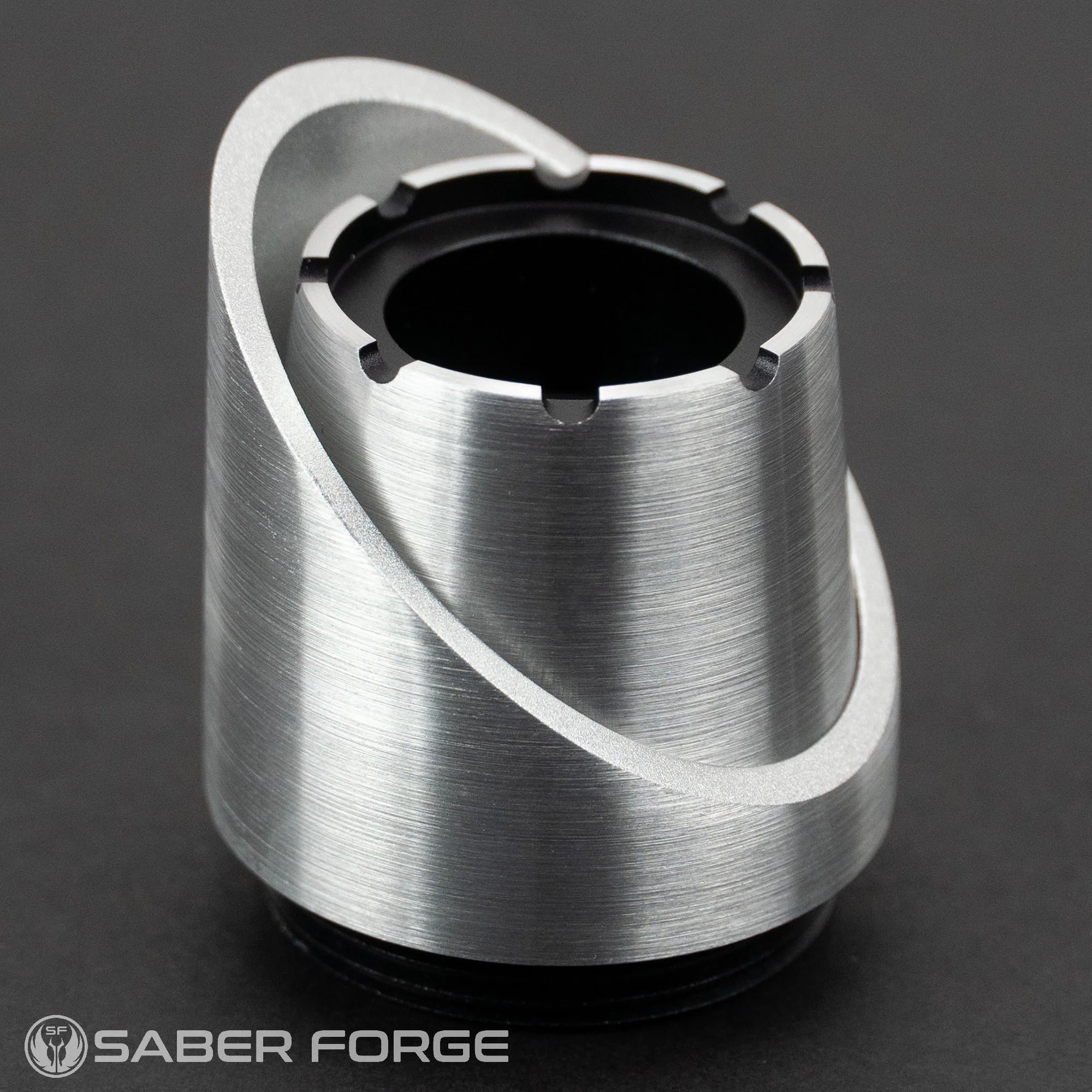 03 Pommel