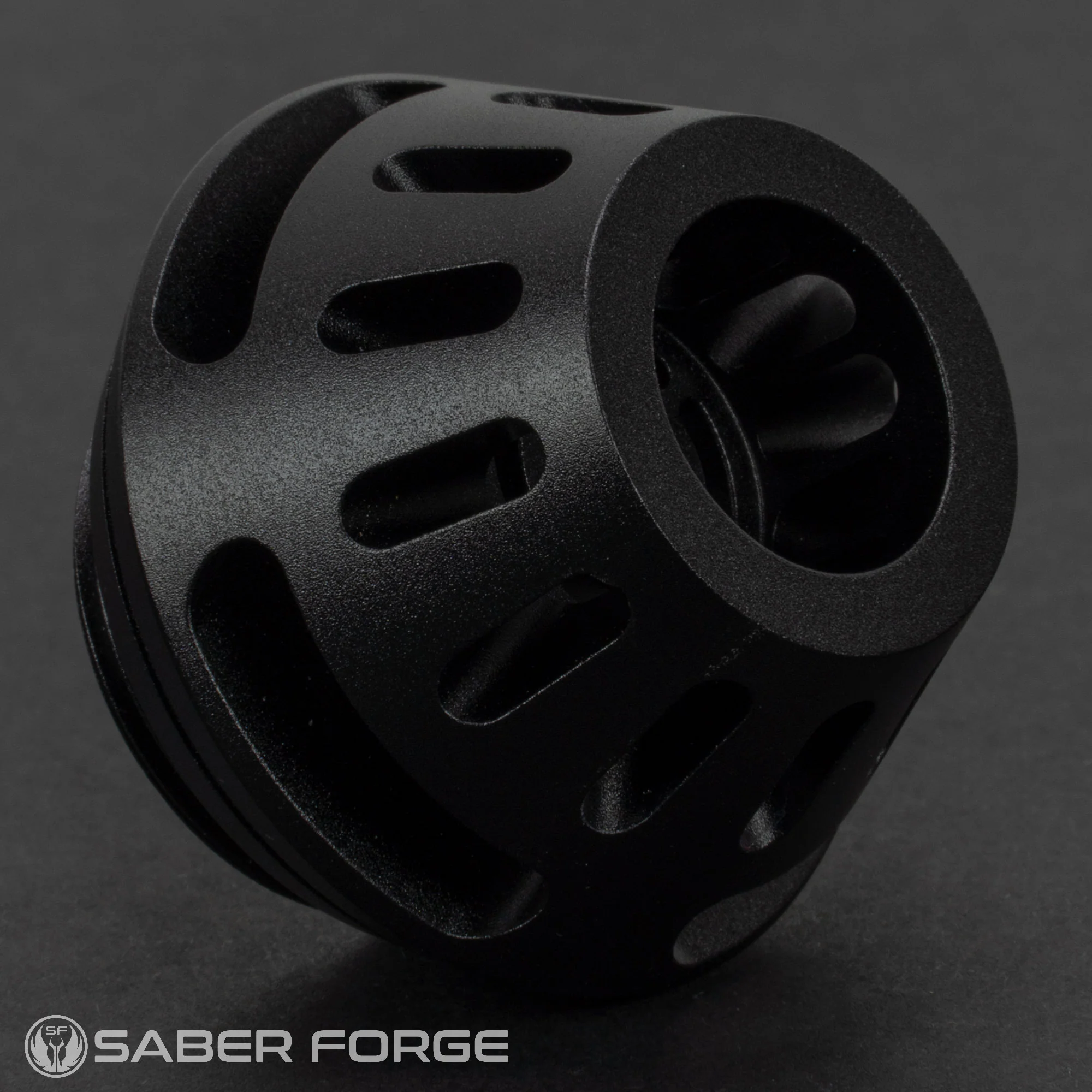 08 Pommel - Image 6