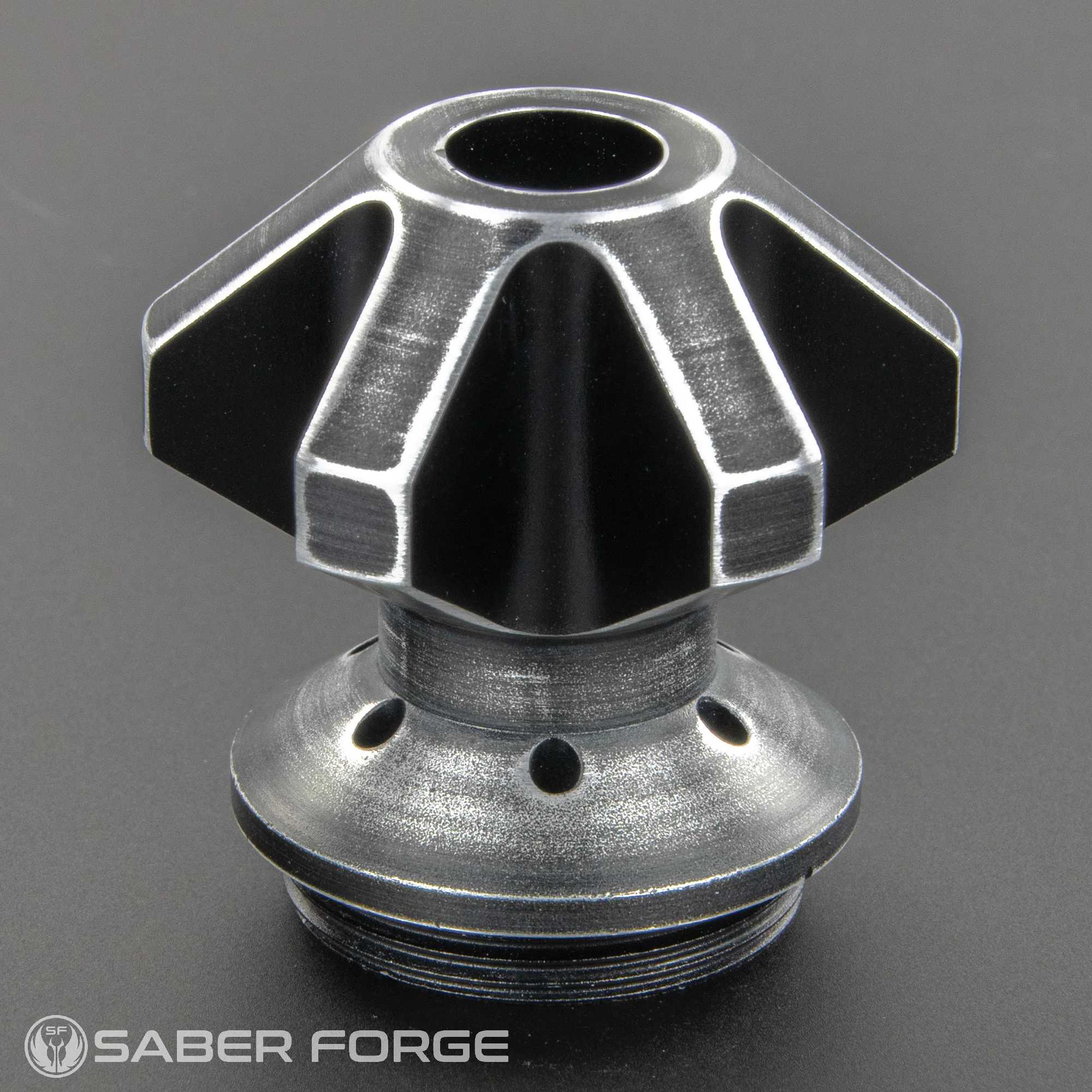 12 Pommel - Image 2