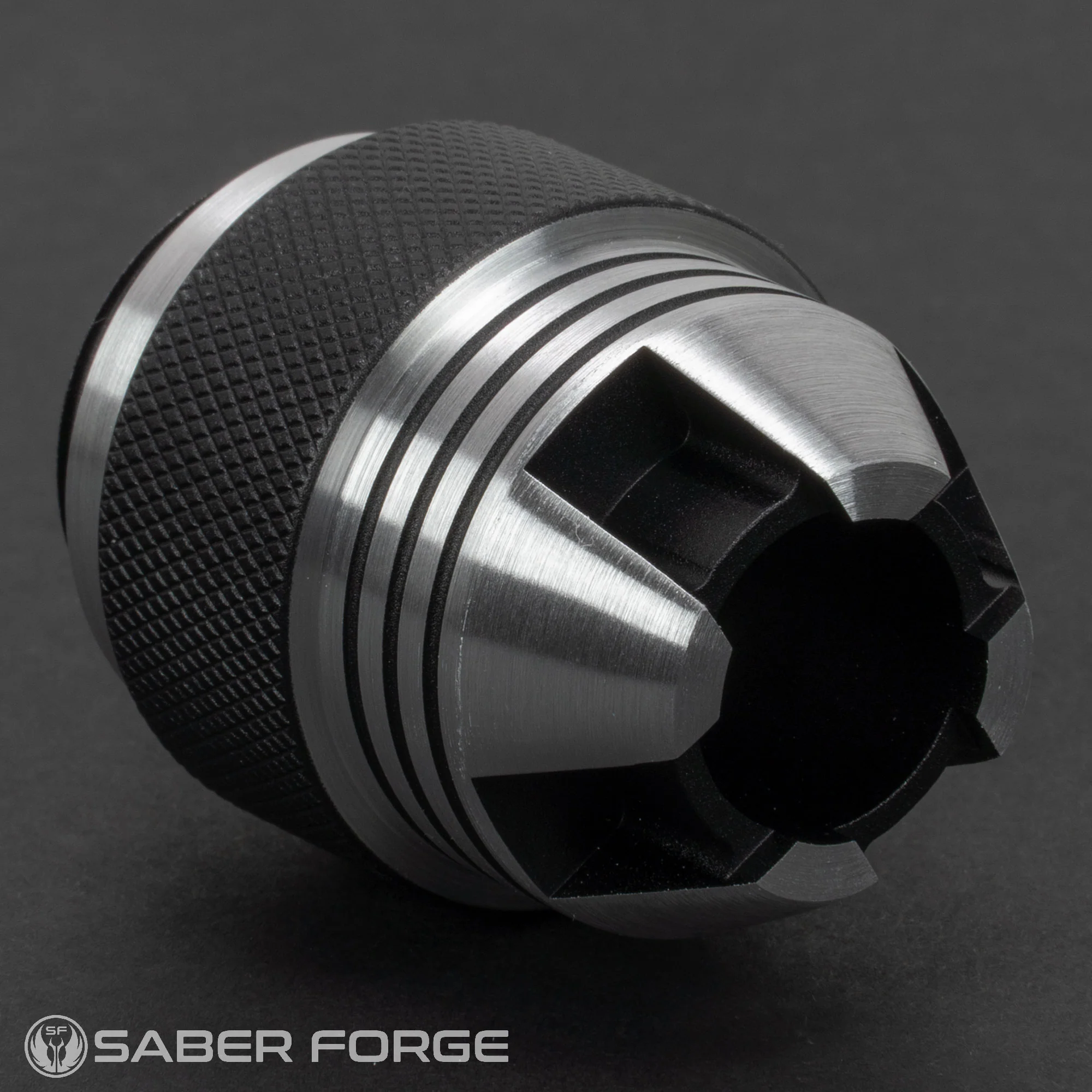 16 Pommel - Image 2