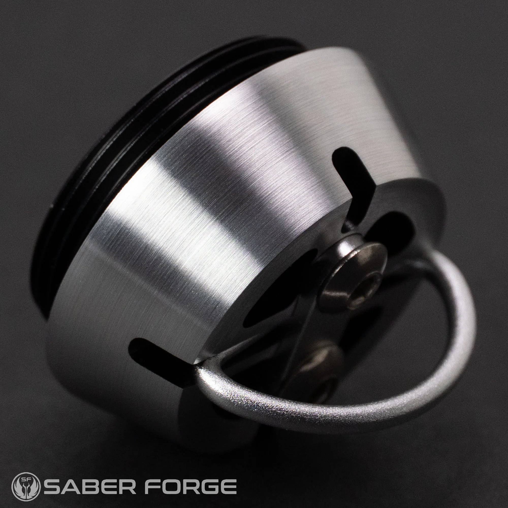 17 Pommel - Image 2