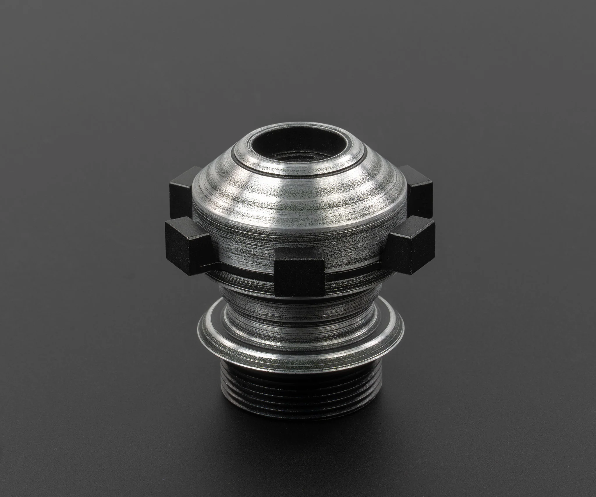 Avenger Pommel - Image 3
