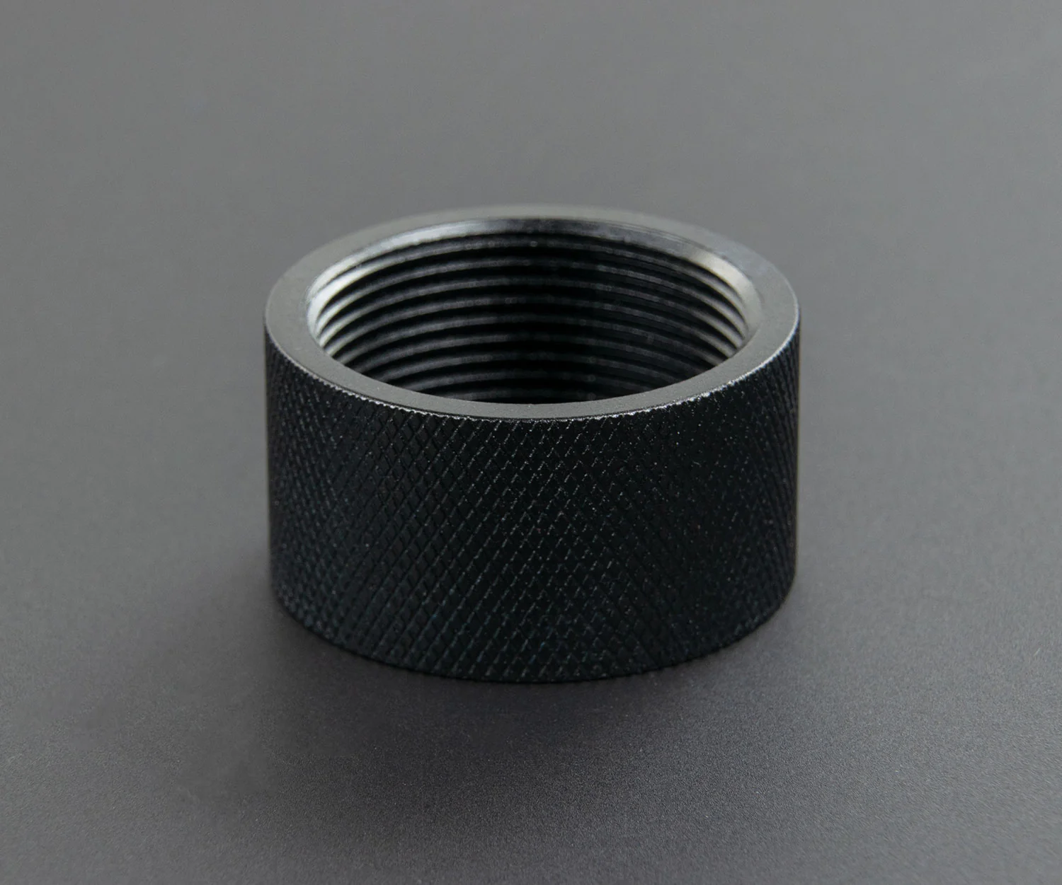 Coupler Knurled Female