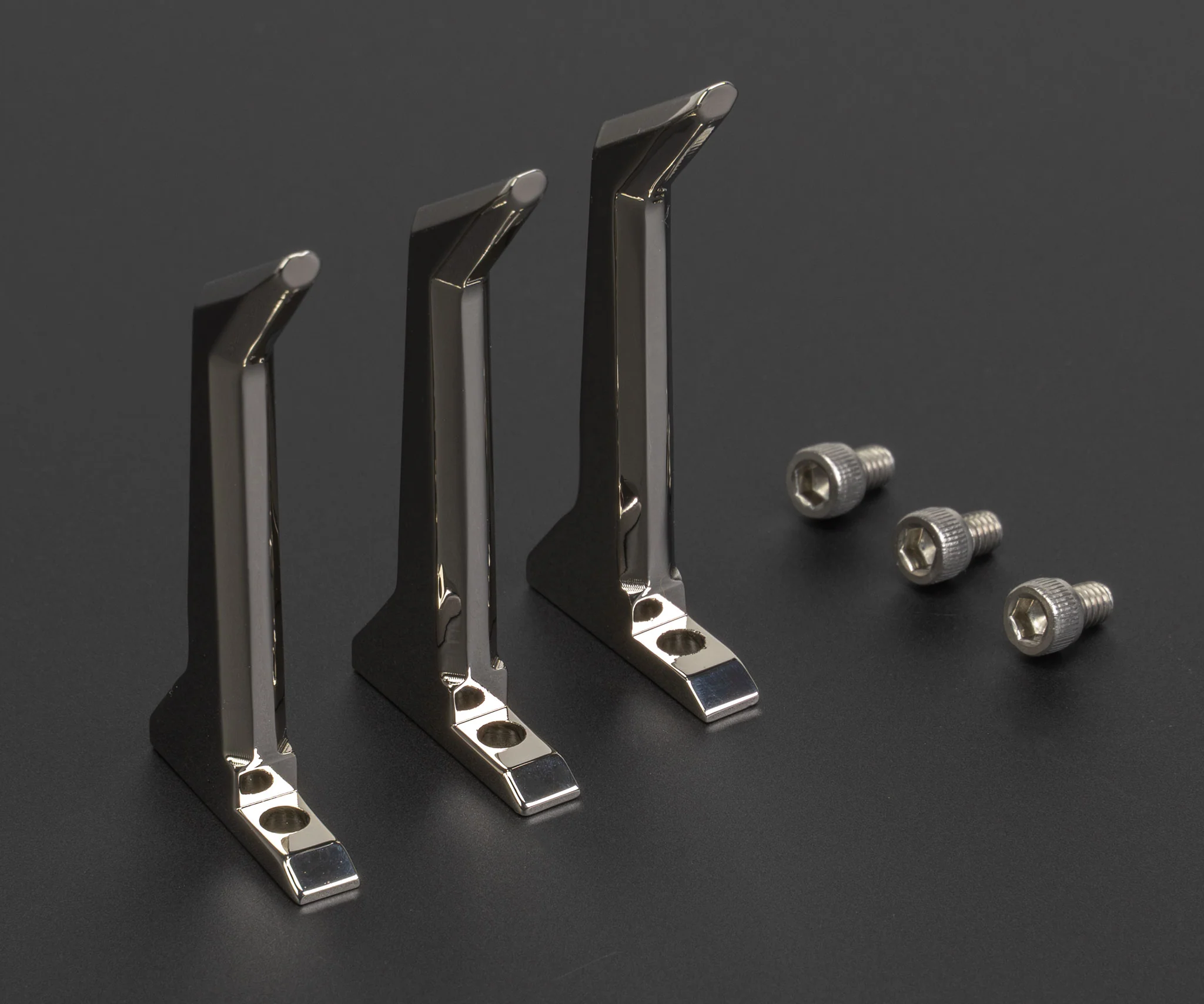 Cross Claws - Image 2