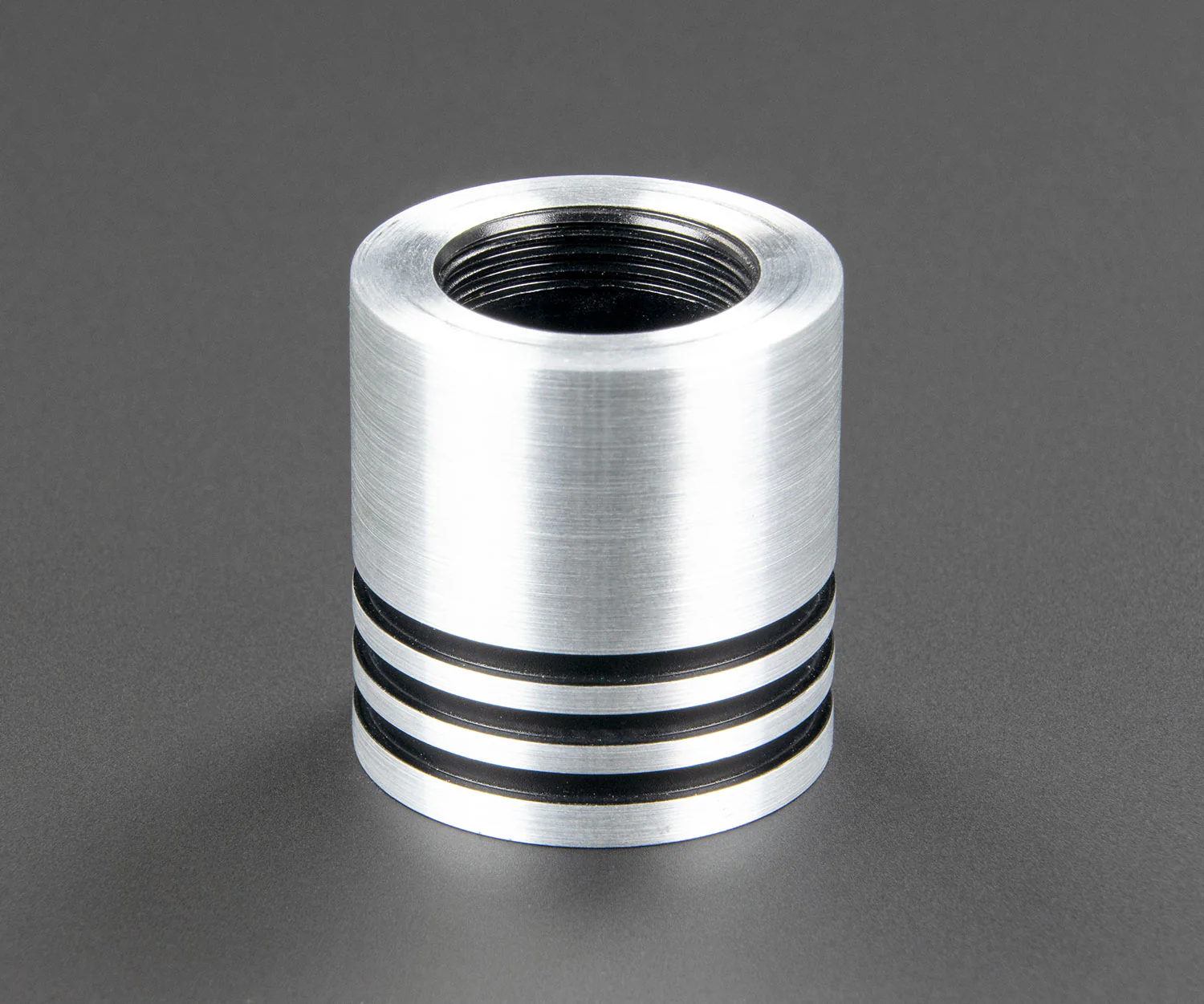 Thin Neck Adapter 01