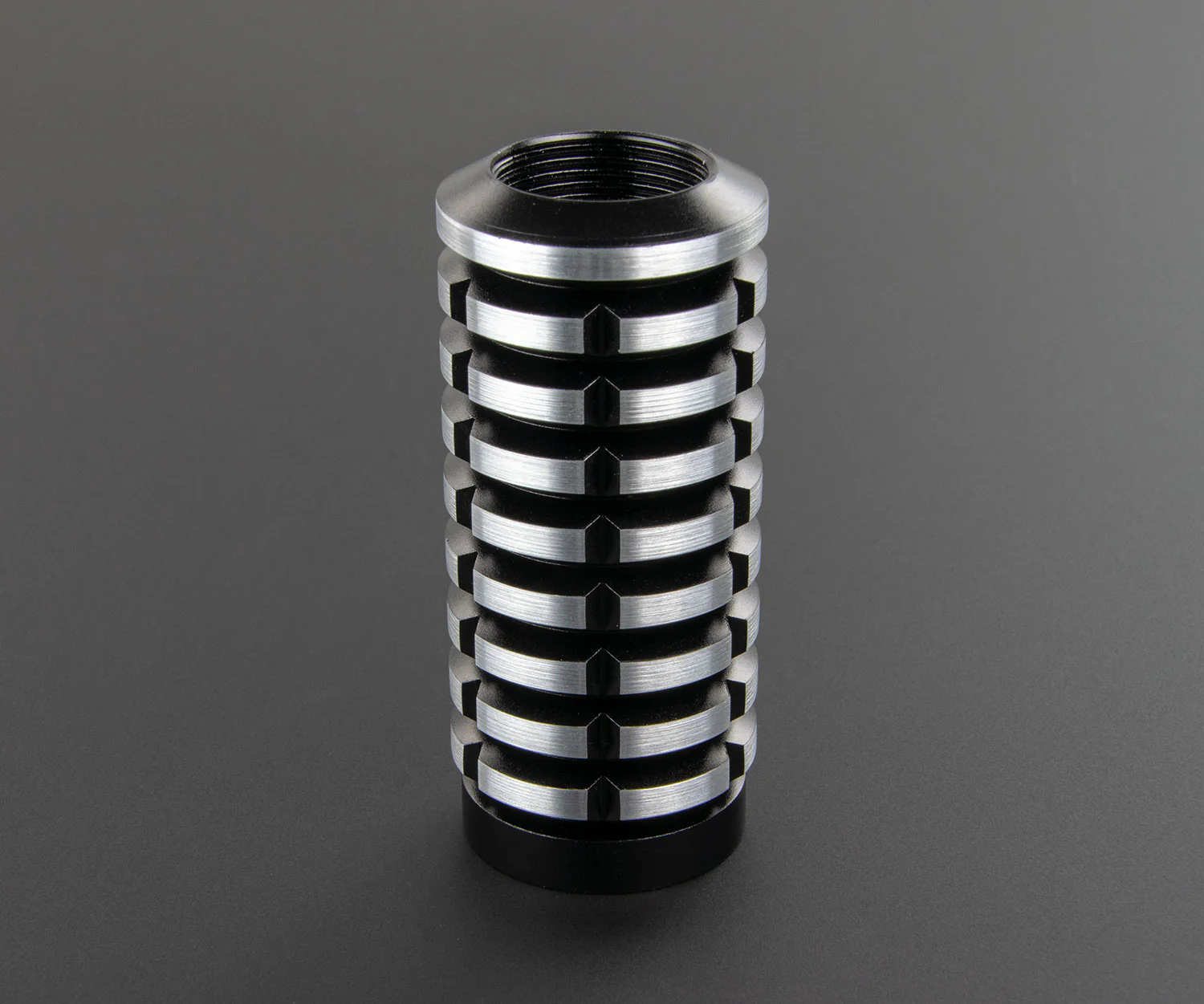 Thin Neck Adapter 02