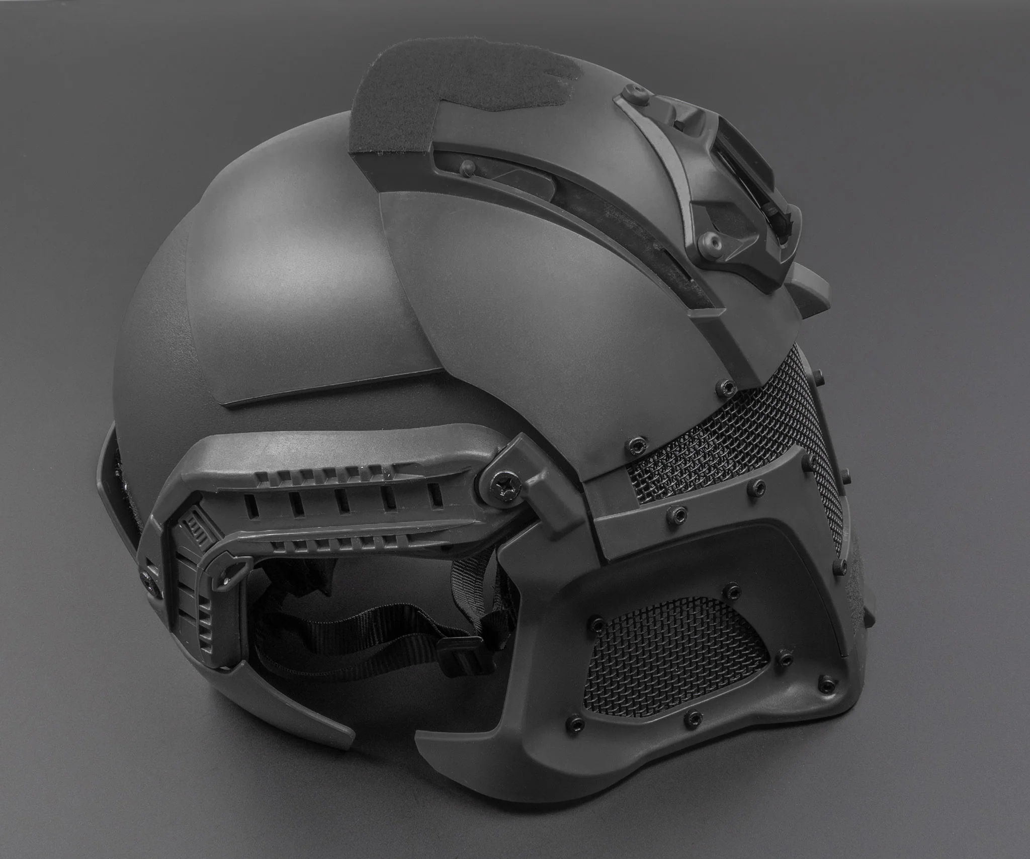 Trooper Helmet - Image 4